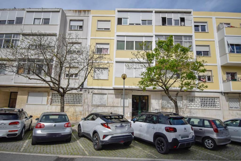 Cozy And Sunny Family Apartment Lisboa Kültér fotó